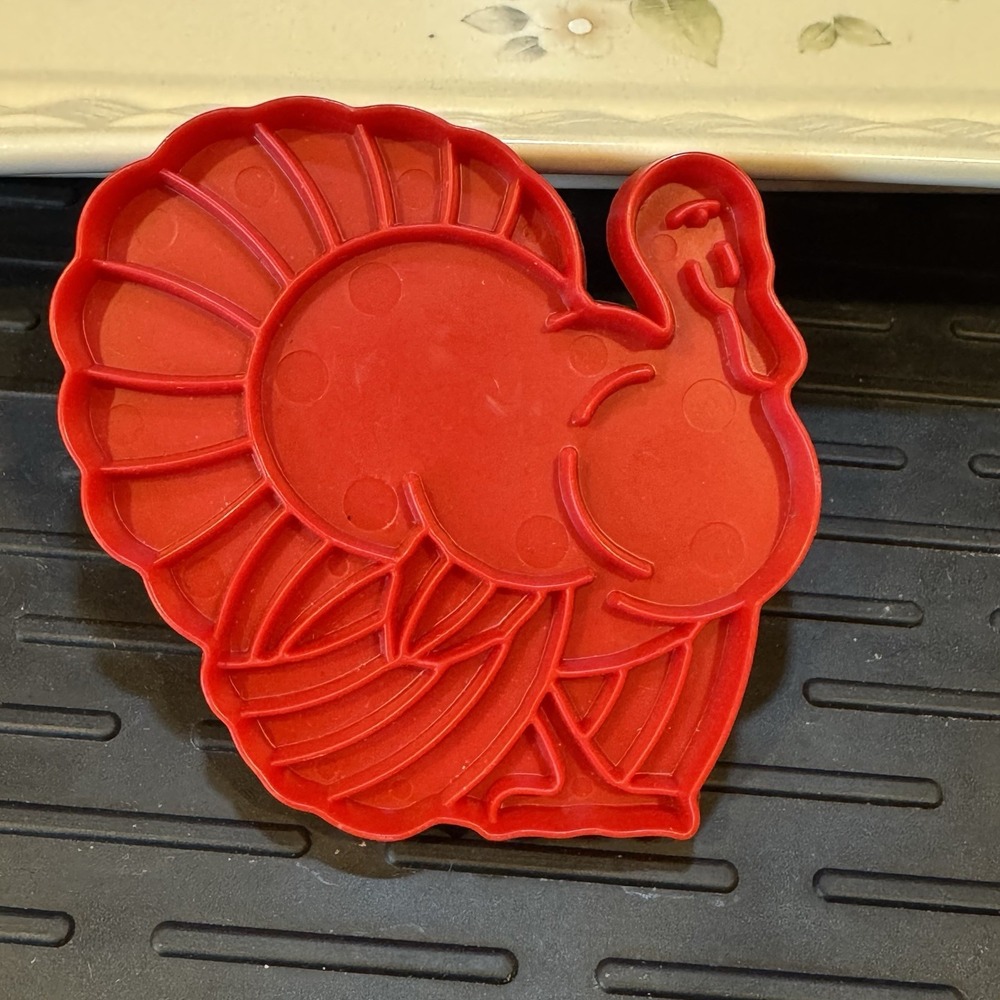 Vintage Tupperware Turkey Cookie Cutter Red Plastic 4" Thanksgiving Fall Handle